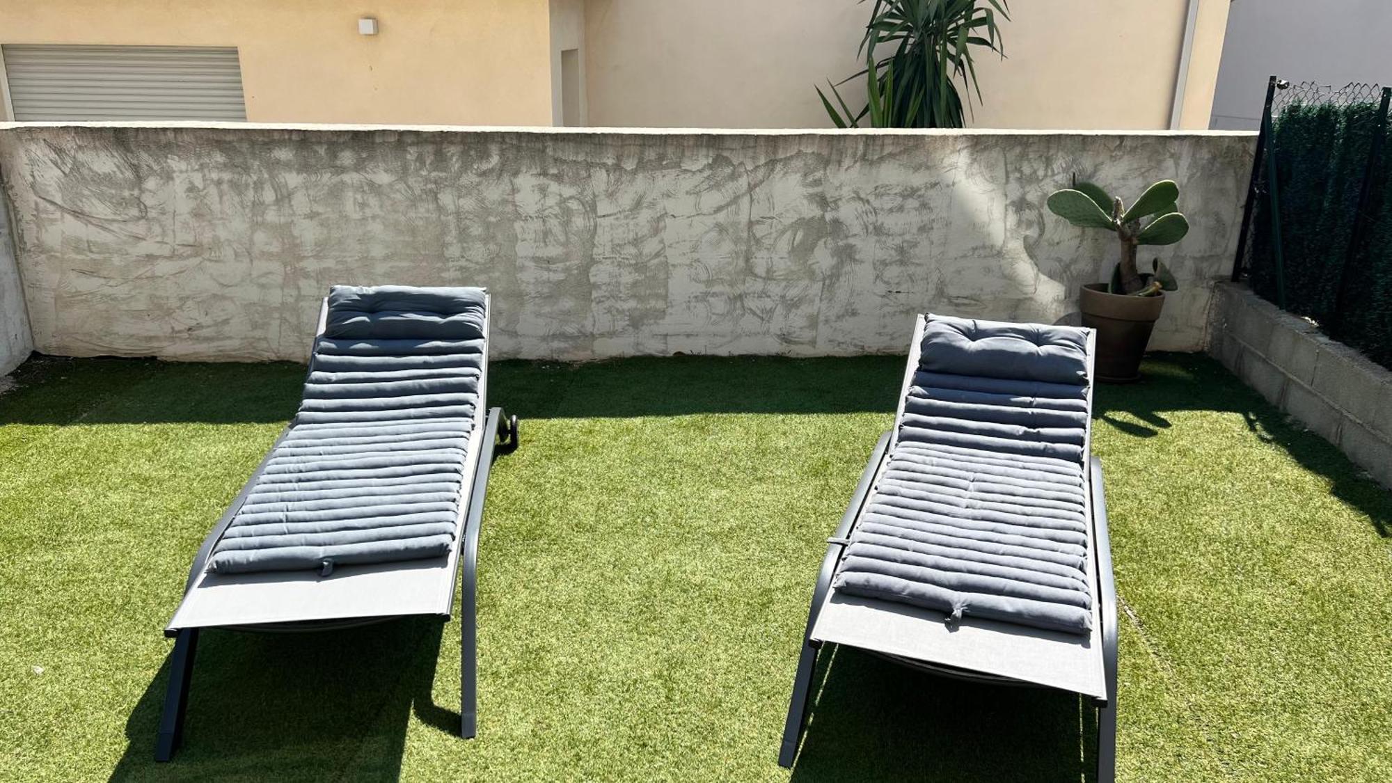 Appartement T2 - Rez-De-Jardin, Proche Plage Et Commerces 칼비 외부 사진